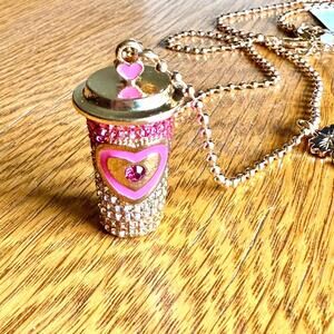 NWT Betsey Johnson Interactive Sparkly Fall Drink and Leaf Necklace